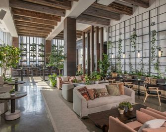 1 Hotel Nashville - Nashville - Lobby