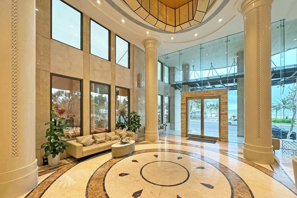 Holiday Beach Hotel Danang - דה נאנג - לובי