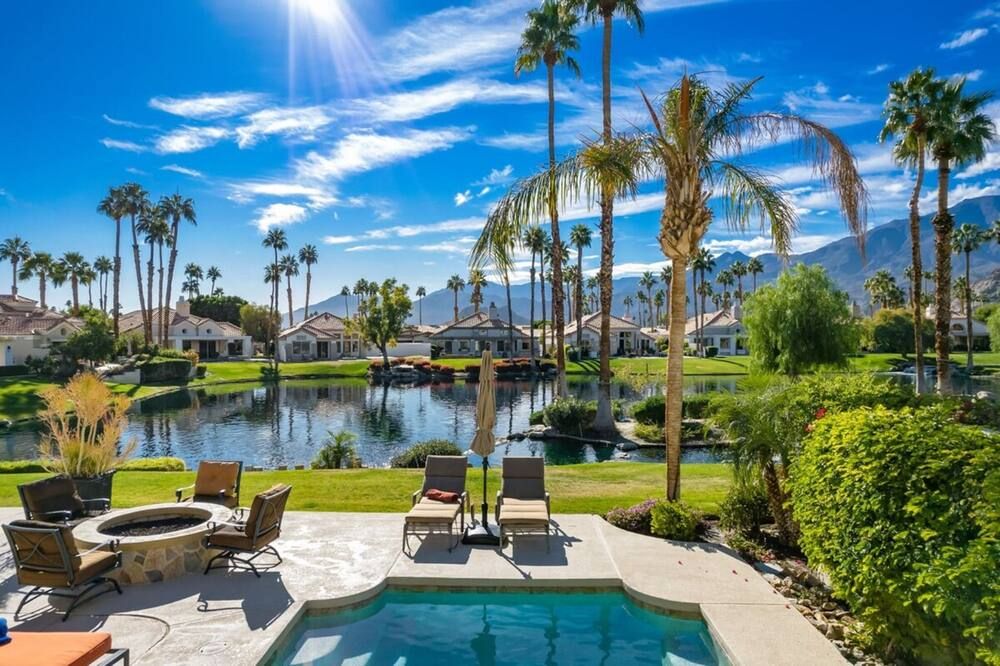 Casa Del Rio Luxe 3BR w Pool Spa Lake Views - La Quinta - Pool