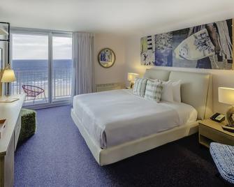 Plunge Beach Resort - Lauderdale-by-the-Sea - Bedroom