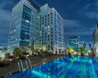 Bach Suites Saigon, a Member of Design Hotels - Ho Chi Minh City - Pool