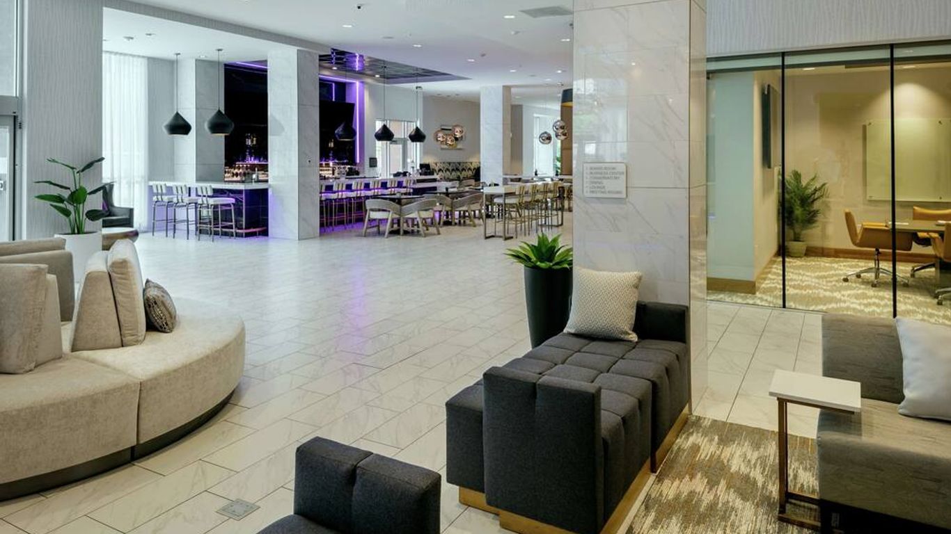 Hilton Garden Inn Seattle Bellevue Downtown