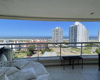 Hermoso apartamento suite - 푼타델에스테