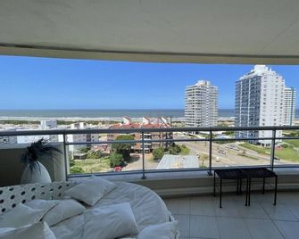 Hermoso apartamento suite - Punta del Este - Balcony
