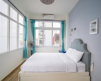 Miah Boutique Homestay - Hanoi - Bedroom