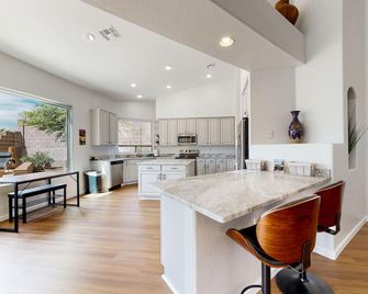 Starmist Mountain View - Oro Valley - Cucina