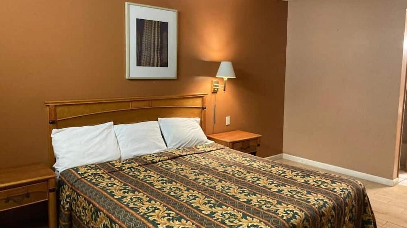 Regalodge Motel