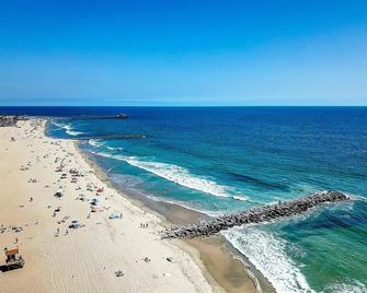 Spacious 3br Yard Bbq Games Free Parking 0r2 - Costa Mesa - Beach