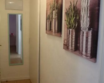 Garcia Rooms by Cadiz Time - Cádiz - Flur