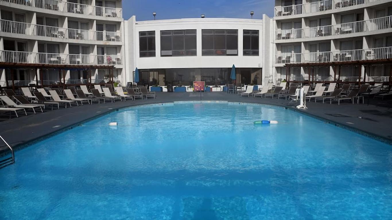 Spark by Hilton Virginia Beach Oceanfront