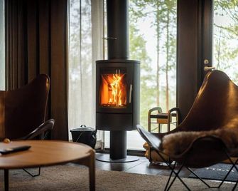 Arctic Treehouse Hotel - Rovaniemi - Wohnzimmer