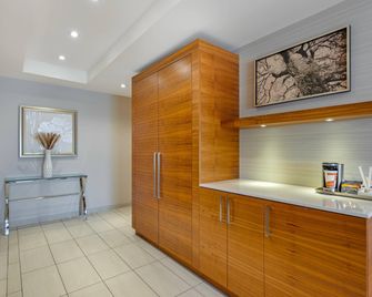 Radisson Hotel and Conference Center Calgary Arpt - Calgary - Kamar Tidur