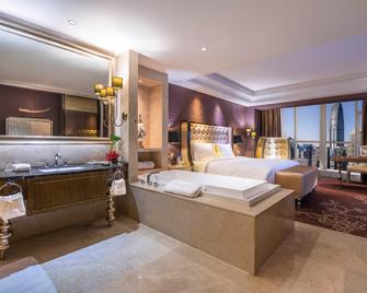 Modern Classic Hotel Shenzhen - Thẩm Quyến - Phòng ngủ