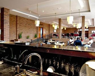 Bengo Hotel - Ébolowa - Bar