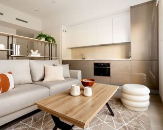Newmad XXXIX Apartment In Madrid - Madrid - Sala de estar