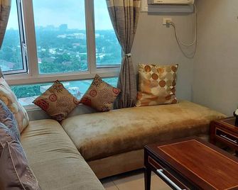 The Beacon Makati - Manila - Living room