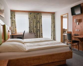 Hotel Garni Hopfengold - Wolnzach - Camera da letto