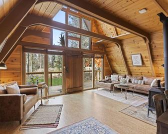 Jupiter Peaks Hideaway - Anchorage - Sala de estar