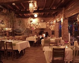 Kayserkaya Cottages - סלקוק - מסעדה