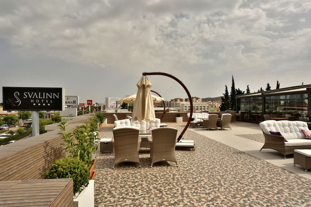 Svalinn Hotel - Izmir - Patio