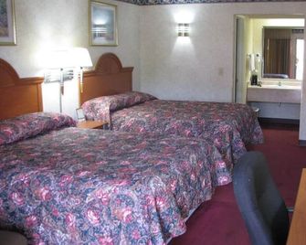 Royal Inn Motel - Columbus - Ložnice