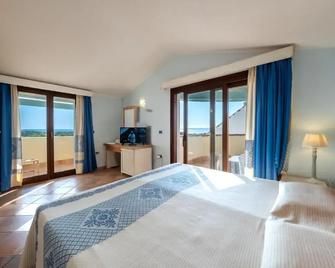 Hotel Luci Del Faro - Calasetta - Slaapkamer
