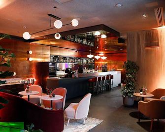 جينيراتور برلين ميت - برلين - بار