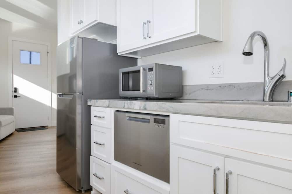 Luxury Pool Haven Scenic Views and Summer Fireworks - סן דייגו - מטבח