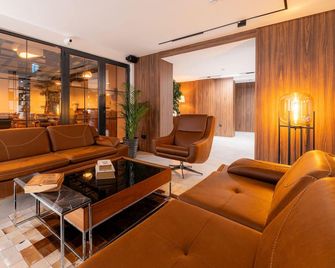 Ruby Hotel Prishtina - Пріштіна - Лаунж