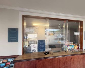 Economy 7 Inn Near Hampton University Va - Hampton - Lễ tân