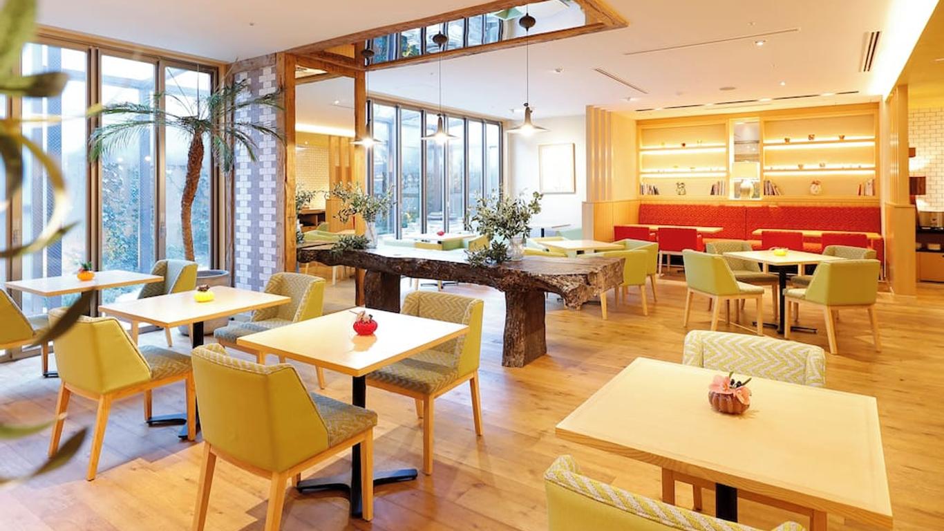 هوتل جراند فيو تاكاساكي