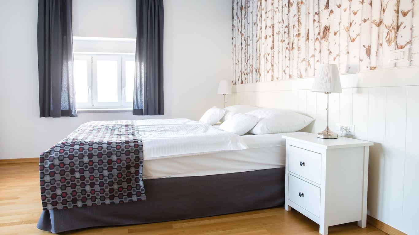 وايت هاوس - بيلا هيشا