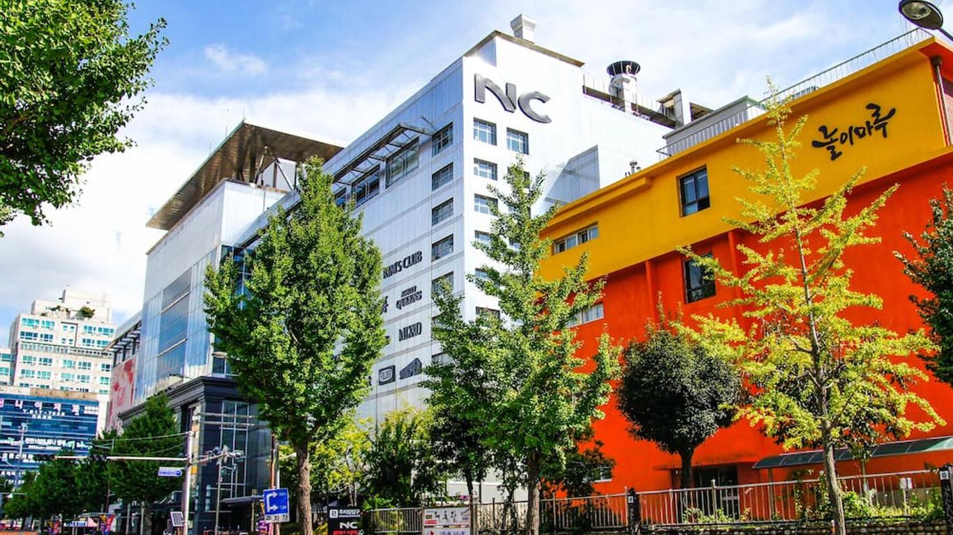 Angel Hotel