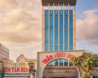 Hung Hung Hotel - District 12 - Ciudad Ho Chi Minh - Edificio