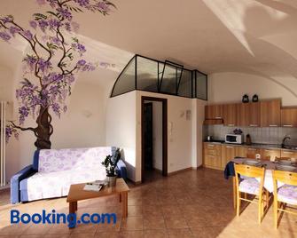 Residence Celeste - Mezzegra - Living room