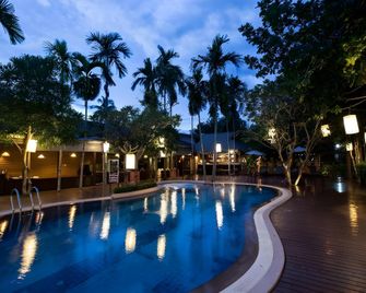 Baan Amphawa Resort & Spa - Samut Songkhram - Bazén