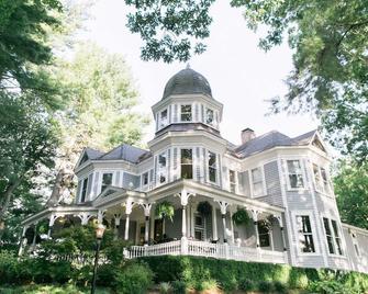 Biltmore Village Inn B&B - אשוויל - בניין