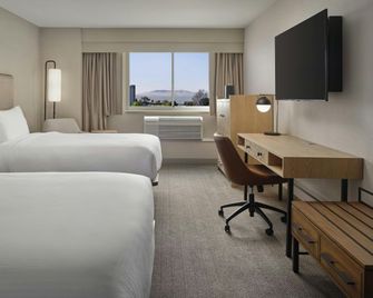Courtyard by Marriott San Francisco Airport Burlingame - Burlingame - Schlafzimmer