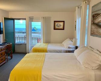 202 - Executive Rm Lake View- Balcony 2 Dbl - Port Elgin