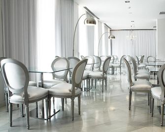 Dormirdcine - มาดริด - ร้านอาหาร