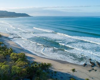 Arjau Santa Teresa Boutique Hotel - Carmen - Strand