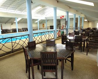 Balay Tuko Garden Inn - פוארטו פרינססה סיטי - מסעדה