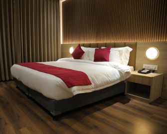 Pride Biznotel Haldwani - Haldwani - Ložnice