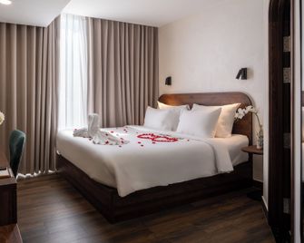 Hato Saigon Boutique Hotel & Rooftop - Ho Chi Minh City