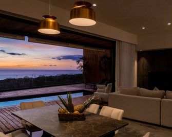 Casa Olala Santa Teresa - Cobano - Comedor