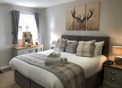 De Courceys Manor Cottages - Cardiff - Sovrum