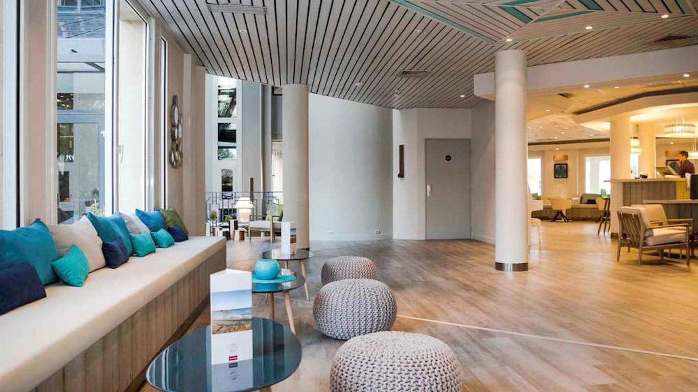 ميركيور ثالاسو آند سبا بورت فريجيس