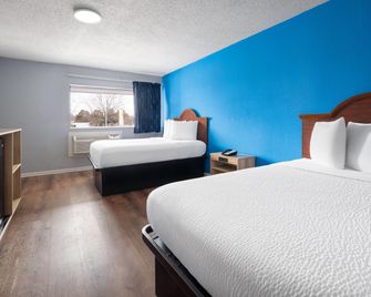 Super 8 by Wyndham Portsmouth - Norfolk - Portsmouth - Makuuhuone