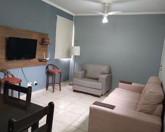 La04-Bertioga, Próximo Ao Sesc, Riviera, Vista Linda, Indaiá - Bertioga - Sala de estar