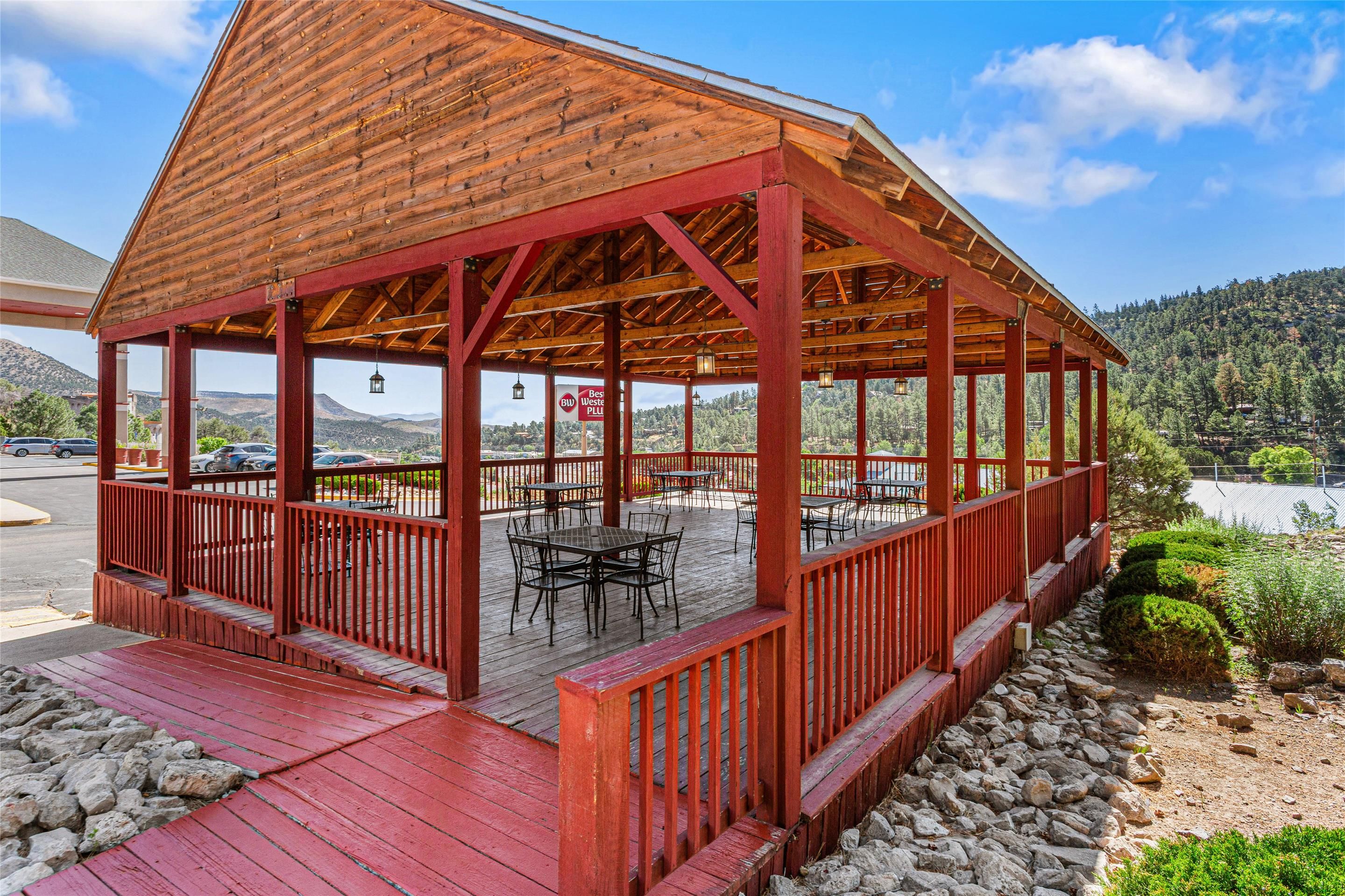 بيست ويسترن بلس رويدسو إن